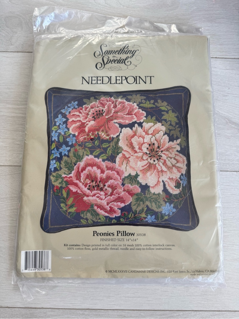 NWT Vintage Something Special peonies pillow Candamar designs Needlepoint Kit